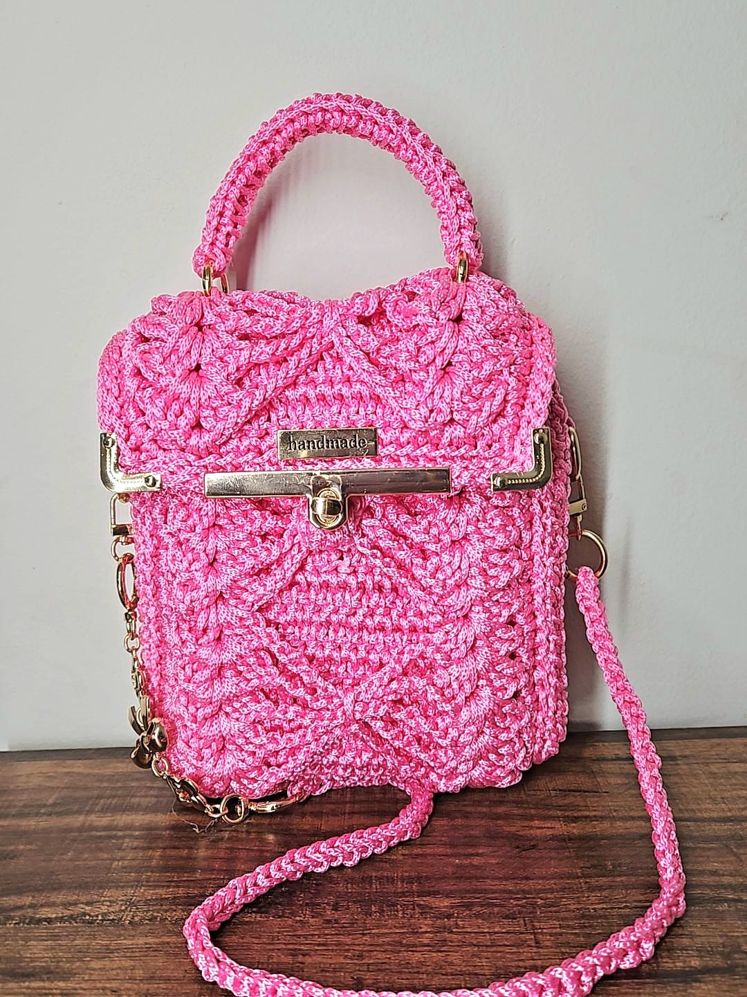 Bolso de Mano y Bandolera Crochet – Rosa Intenso